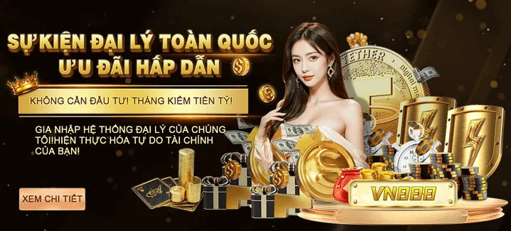 Người chơi đang xem các ưu đãi khuyến mãi trên điện thoại